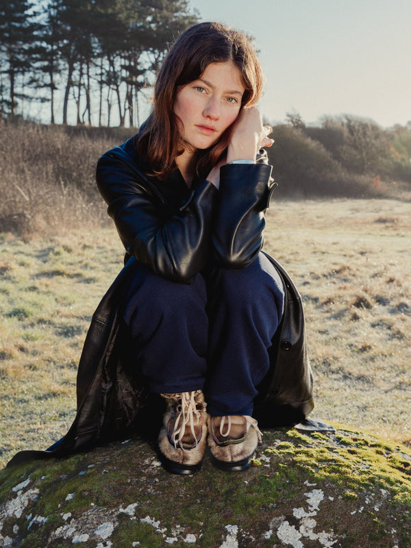 | loose navy