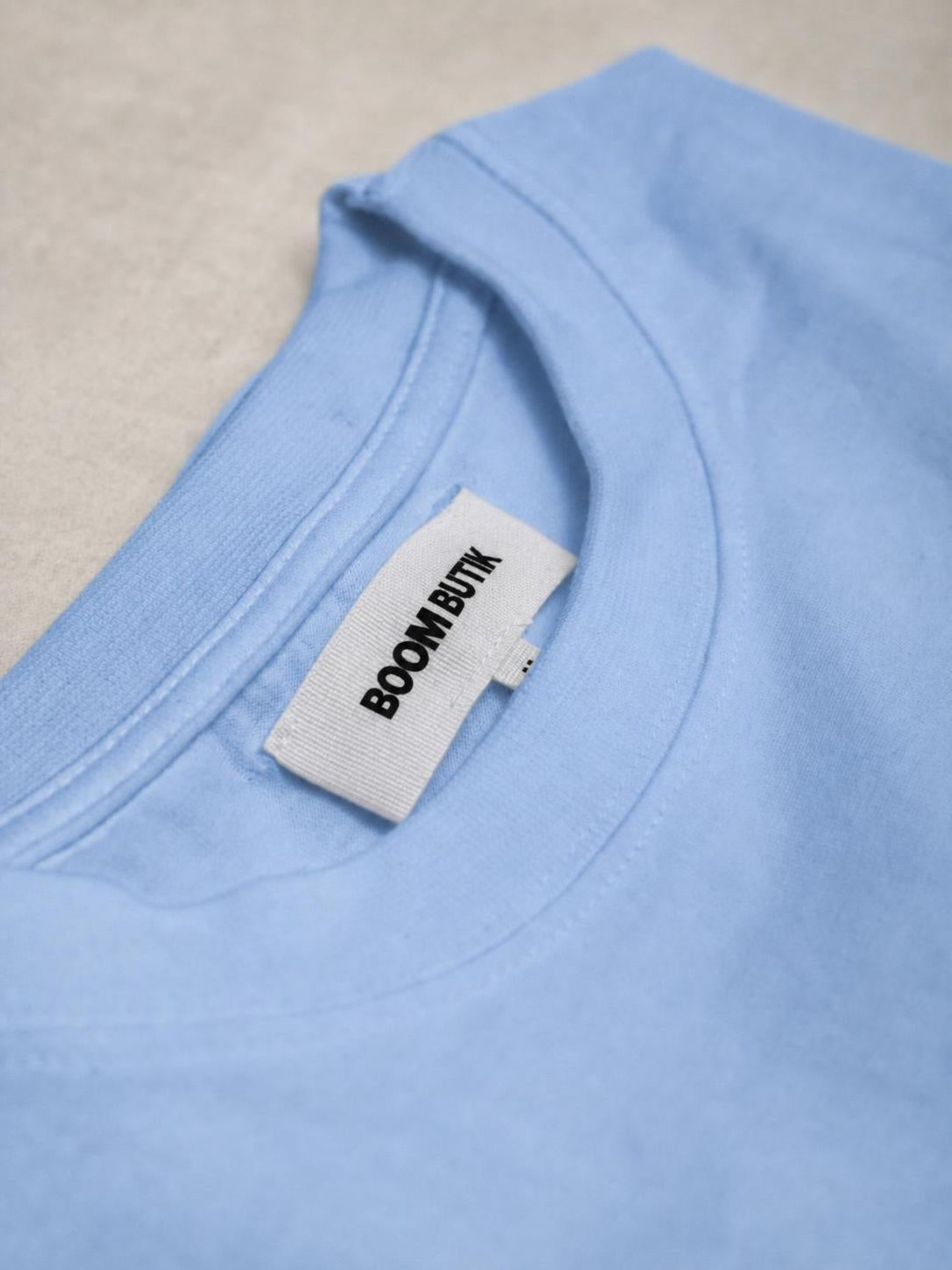  | light blue