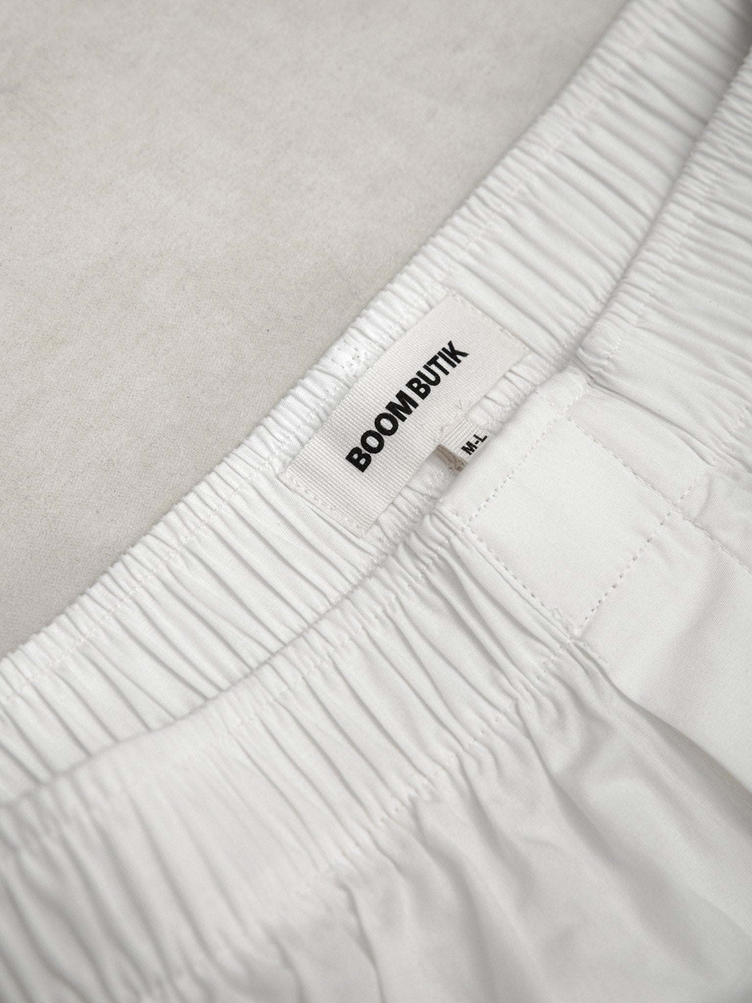  | white