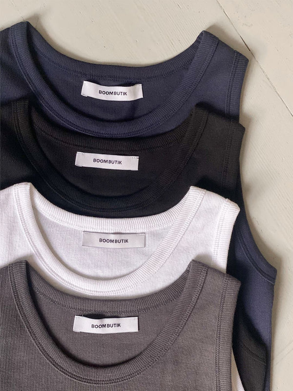 Our four beautiful colourssss. | black