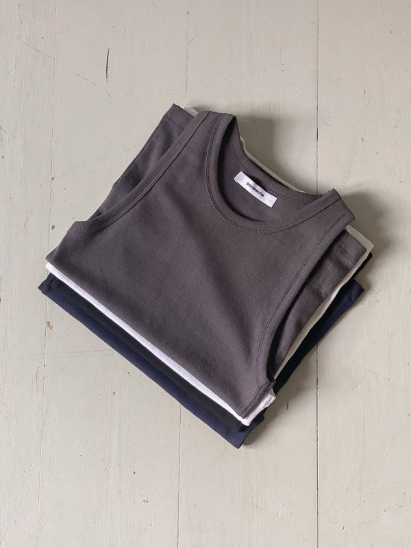Our four beautiful colourssss. | dark grey